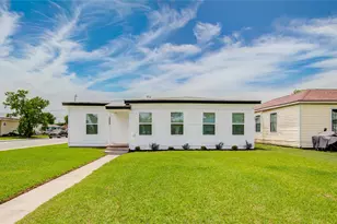 1203 W 6th St, Freeport, TX 77541 - Photo 1