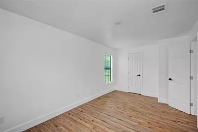 1203 W 6th Street, Freeport, TX 77541 - Photo 21