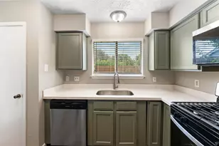 2327 Rittenmore Dr, Missouri City, TX 77489 - Photo 7