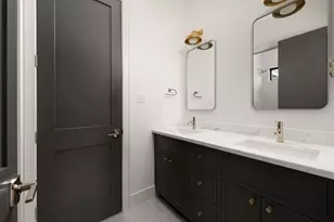 709 E 17th St, Houston, TX 77008 - Photo 19
