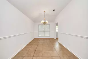 20019 Beechview Ln, Katy, TX 77449 - Photo 7