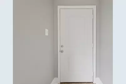 2446 Mayview Drive, Houston, TX 77091 - Photo 5