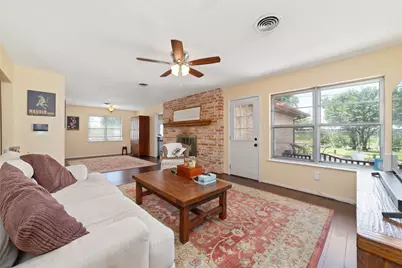 7434 Carew Street, Houston, TX 77074 - Photo 11