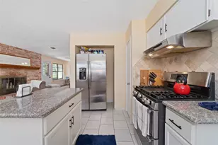 7434 Carew St, Houston, TX 77074 - Photo 15