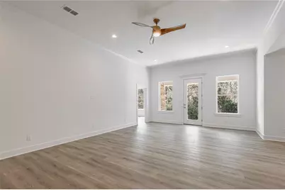 825 Village Gate Circle, Nacogdoches, TX 75961 - Photo 13