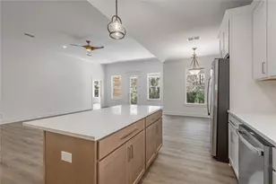 825 Village Gate Cir, Nacogdoches, TX 75961 - Photo 9