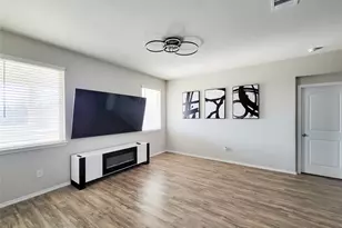 21043 Iris Holly St, Katy, TX 77449 - Photo 9