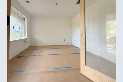 10438 Brinwood Drive, Houston, TX 77043 - Photo 3