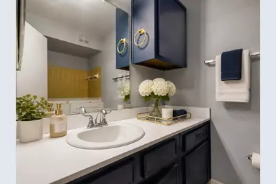 4500 Sherwood Lane #31, Houston, TX 77092 - Photo 5