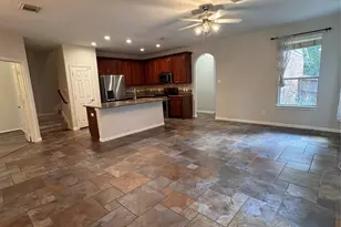 137 E Montfair Blvd, Montgomery, TX 77382 - Photo 3