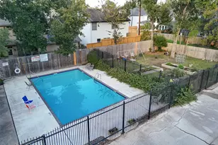 9654 Westview Dr, Houston, TX 77055 - Photo 39