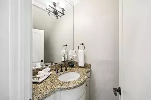 2145 Fairview Ave, Houston, TX 77019 - Photo 27