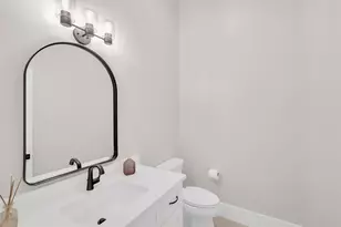 407A Sikes St, Houston, TX 77018 - Photo 7