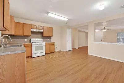 13410 Blue Swallow Drive, Houston, TX 77086 - Photo 11