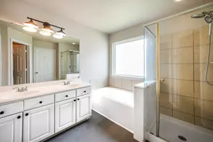 19714 Allenwick Hills Ct, Cypress, TX 77429 - Photo 35