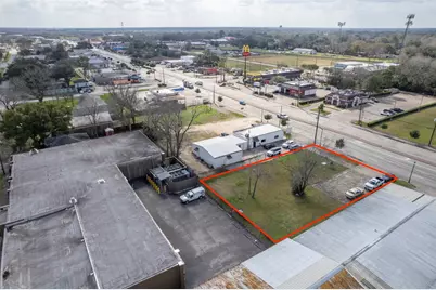 2107 N Main Street, Pearland, TX 77581 - Photo 5