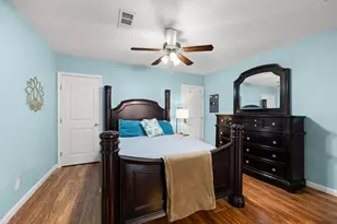 2815 Jack Johnson Blvd, Galveston, TX 77550 - Photo 23