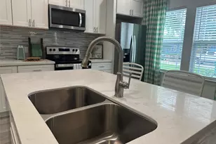 5430 Heron Dr, Houston, TX 77033 - Photo 23