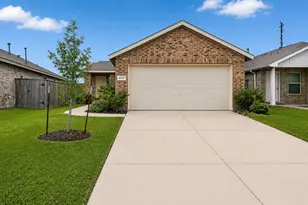 4343 Palmetto Grv Ln, Baytown, TX 77521 - Photo 1
