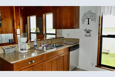 4432 Swan Street, Hitchcock, TX 77563 - Photo 11
