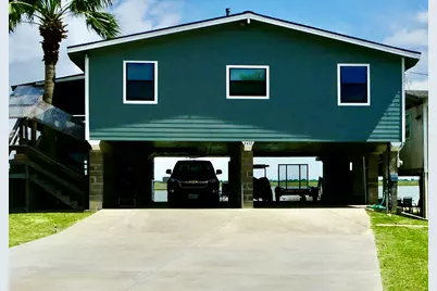 4432 Swan Street, Hitchcock, TX 77563 - Photo 3