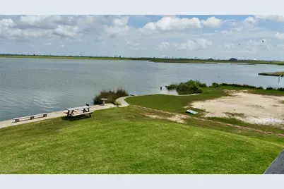 4432 Swan Street, Hitchcock, TX 77563 - Photo 23
