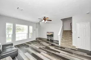 11207 Royal Rock Ct Ct, Houston, TX 77088 - Photo 7