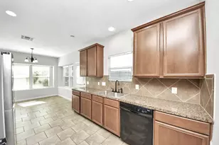 11207 Royal Rock Ct Ct, Houston, TX 77088 - Photo 13