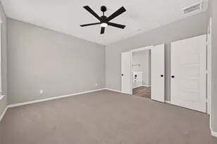 1435 Terry Roberts Dr, Angleton, TX 77515 - Photo 31