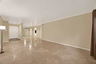 2600 Bellefontaine St, Houston, TX 77025 - Photo 7