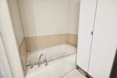 4411 Koehler Street #E, Houston, TX 77007 - Photo 13