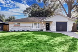 1111 Stonecrest Dr, Houston, TX 77018 - Photo 1