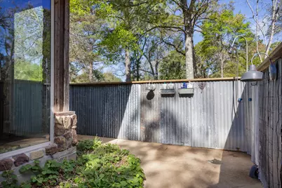 3702 County Rd 151, Bedias, TX 77831 - Photo 17