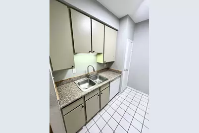 7950 N Stadium Drive #241, Houston, TX 77030 - Photo 15