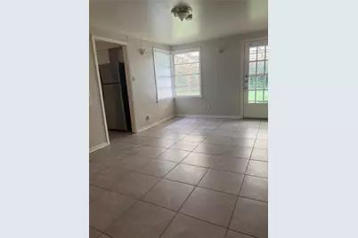4713 Saxon Street, Bellaire, TX 77401 - Photo 7