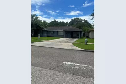 4713 Saxon Street, Bellaire, TX 77401 - Photo 1