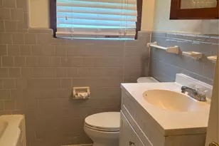 4713 Saxon St, Bellaire, TX 77401 - Photo 15