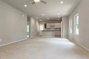 1715 Palomino Gold Trl, Crosby, TX 77532 - Photo 3