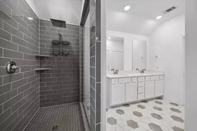 5102 Chapel Heights Drive, Houston, TX 77018 - Photo 13