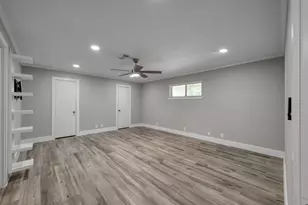 117 Broken Bough Ln, Conroe, TX 77304 - Photo 21