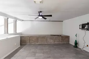 2102 Post Office Street Corner, Galveston, TX 77550 - Photo 5