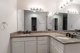 2102 Post Office Street Corner, Galveston, TX 77550 - Photo 17