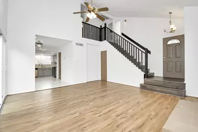 1111 W Brompton Drive, Pearland, TX 77584 - Photo 7