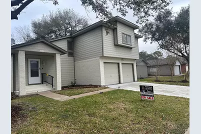 1111 W Brompton Drive, Pearland, TX 77584 - Photo 1