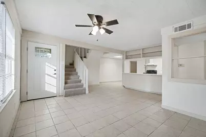 1126 1st Avenue N, Texas City, TX 77590 - Photo 3