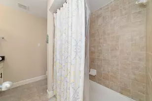 516 Westcross St, Houston, TX 77018 - Photo 7