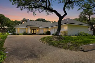 2513 Turkey Neck Cir, Rockport, TX 78382 - Photo 1