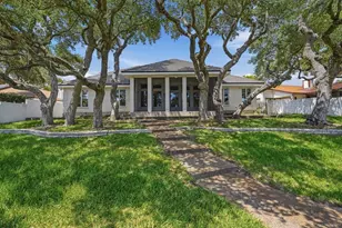 2513 Turkey Neck Cir, Rockport, TX 78382 - Photo 33