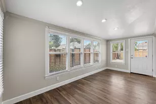 901 Melbourne St, Houston, TX 77022 - Photo 13