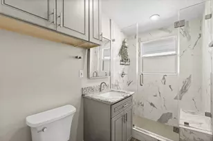 901 Melbourne St, Houston, TX 77022 - Photo 21